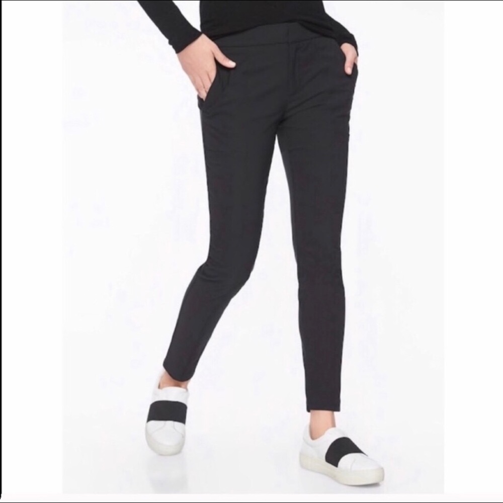 NWOT Athleta Wander Stash Skinny Pant